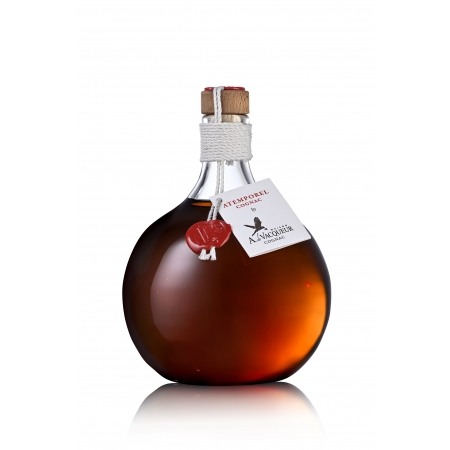 Atemporel XO Fins Bois années 1940 Cognac Maison A. de Vacqueur édition limitée